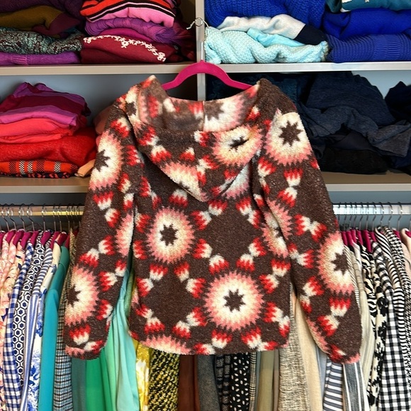 Loft brown/red/pink/white print fuzzy hooded sweater size XS - Picture 3 of 3